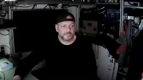 Kosta online show from 02-18-25, 08:14