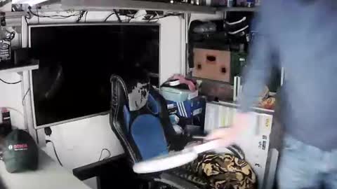 Kosta online show from 02-23-25, 12:05