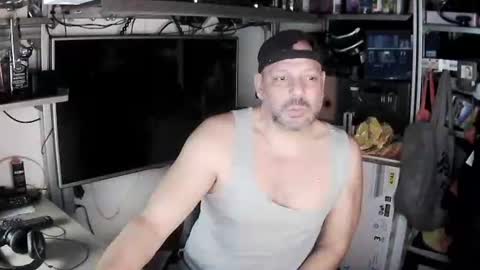 Kosta online show from 02-28-25, 07:03