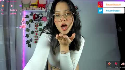 Snapshot of kotomi_rosse chatting on 02-11-25, 01:31 Kotomi online show from 02-11-25, 01:31