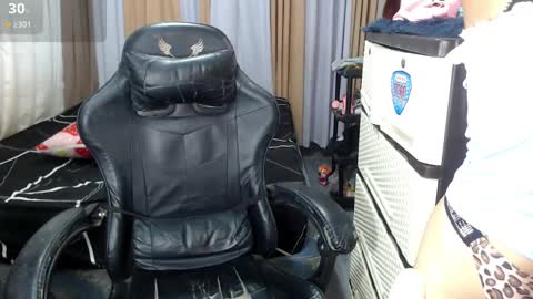 kourtneyluv online show from 03-01-26, 05:09