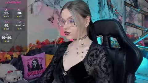 Snapshot of koza_dereza_ chatting on 10-24-25, 04:36 Jess online show from 10-24-25, 04:36