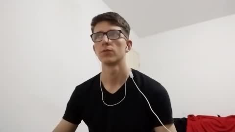 Snapshot of kpo10 chatting on 01-14-25, 09:45 Facu online show from 01-14-25, 09:45