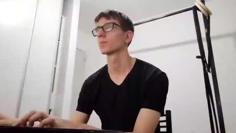 Facu online show from 02-01-26, 01:48