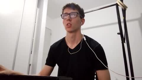 Facu online show from 02-04-26, 12:33