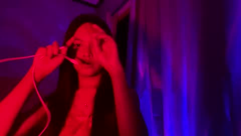 Snapshot of krimpie_xx chatting on 03-01-26, 04:20 krimpie_xx online show from 03-01-26, 04:20