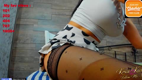 KrisiFollow me  Thumb UP  online show from 01-04-25, 01:42