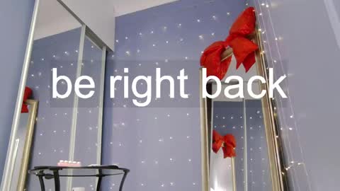 Snapshot of kriskras__ chatting on 04-15-26, 05:25 kriskras__ online show from 04-15-26, 05:25