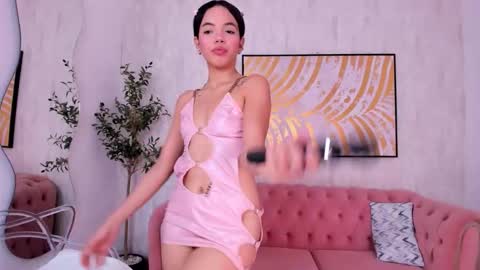 Krisstine  online show from 09-24-25, 12:41