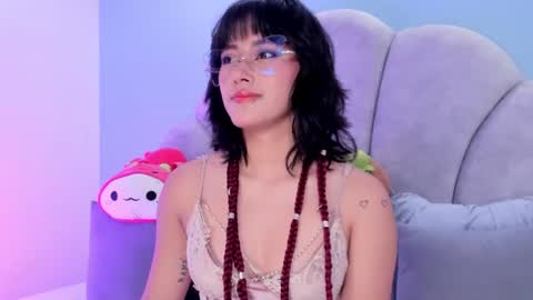 Snapshot of kristal_aitana chatting on 08-04-26, 06:21 Kris online show from 08-04-26, 06:21