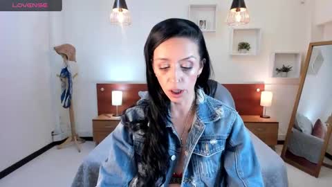 Sophia online show from 01-19-25, 12:06