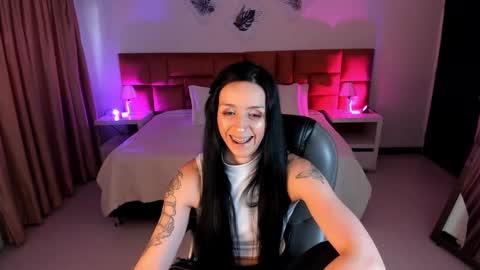 Sophia online show from 09-30-25, 08:47