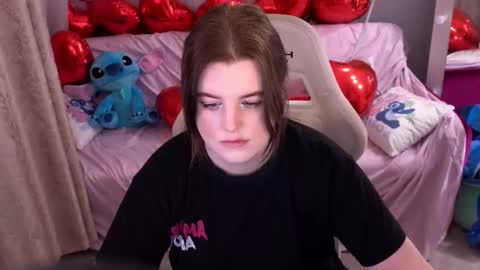 kristifoxy online show from 02-08-26, 06:17