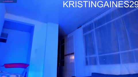 Snapshot of kristiingaines_ chatting on 02-18-25, 02:05 kristin online show from 02-18-25, 02:05