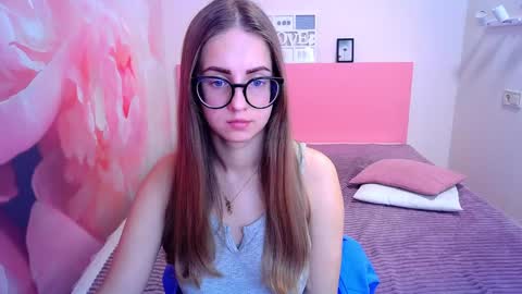 Kristina Adel online show from 01-09-25, 02:18