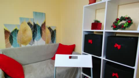 Christina online show from 01-01-25, 03:34