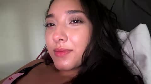 Snapshot of kristinaaxxx chatting on 01-08-26, 10:23 kristina online show from 01-08-26, 10:23