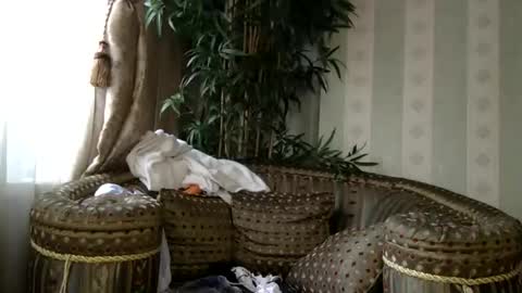 kristinalamour96 online show from 09-18-25, 08:05