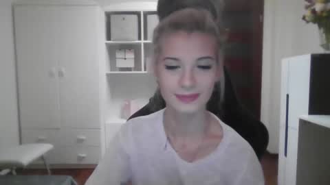 Snapshot of kristineamore chatting on 10-10-25, 06:34 KristineAmore online show from 10-10-25, 06:34