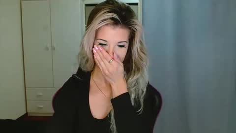 Snapshot of kristineamore chatting on 12-15-25, 07:23 KristineAmore online show from 12-15-25, 07:23