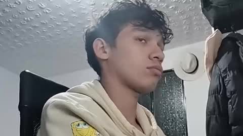 Snapshot of kristof1020 chatting on 11-02-25, 12:13 kristof1020 online show from 11-02-25, 12:13