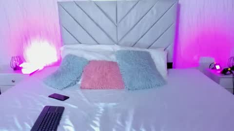 Snapshot of kristy_montes chatting on 02-06-26, 11:02 Kris online show from 02-06-26, 11:02