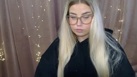 KristyFlowers online show from 12-16-24, 07:48