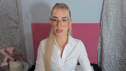 KristyFlowers online show from 11-21-25, 10:08