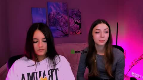 Snapshot of kristylovee chatting on 09-09-25, 01:43 Kristy online show from 09-09-25, 01:43