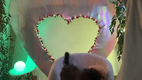 Snapshot of kristyspiritedaway chatting on 02-14-25, 04:52 Kristy Nip slip shady Best model on CB online show from 02-14-25, 04:52