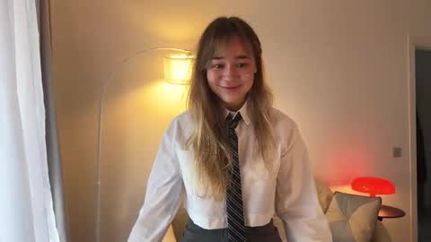 Snapshot of kristyspiritedaway chatting on 10-03-25, 10:56 Kristy Nip slip shady Best model on CB online show from 10-03-25, 10:56