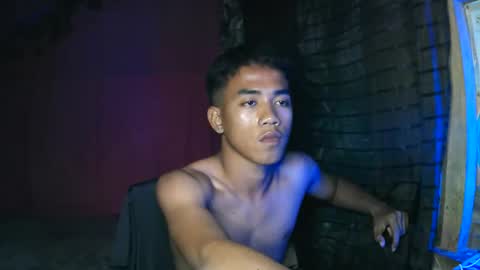 Snapshot of kritthanarkorn chatting on 09-21-25, 03:02 kritthanarkorn online show from 09-21-25, 03:02