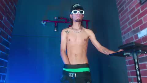 justym online show from 12-11-24, 03:58