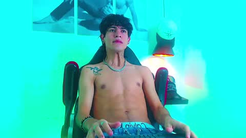 justym online show from 01-03-25, 04:22