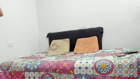 Zoe  Andrew online show from 02-09-25, 02:38