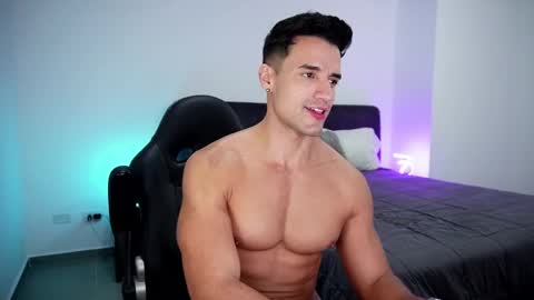 Snapshot of krops_ chatting on 02-08-25, 03:10 KROPS online show from 02-08-25, 03:10