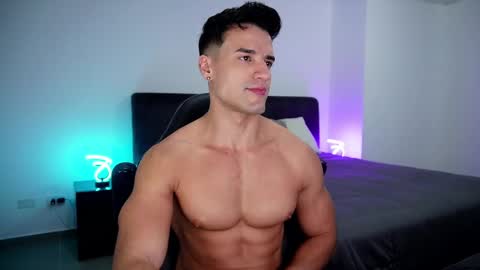 Snapshot of krops_ chatting on 02-15-25, 02:15 KROPS online show from 02-15-25, 02:15