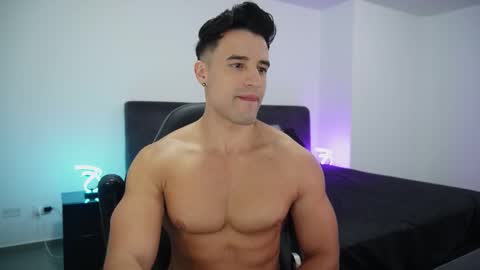 Snapshot of krops_ chatting on 09-10-25, 12:05 KROPS online show from 09-10-25, 12:05