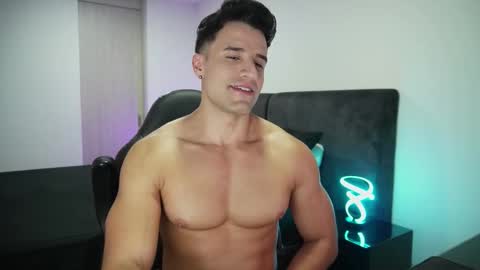 Snapshot of krops_ chatting on 09-28-25, 06:19 KROPS online show from 09-28-25, 06:19