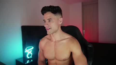 Snapshot of krops_ chatting on 11-18-25, 06:29 KROPS online show from 11-18-25, 06:29