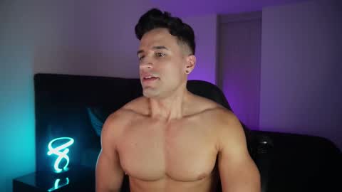 Snapshot of krops_ chatting on 01-19-26, 01:42 KROPS online show from 01-19-26, 01:42