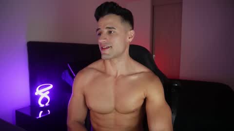 Snapshot of krops_ chatting on 02-09-26, 03:21 KROPS online show from 02-09-26, 03:21