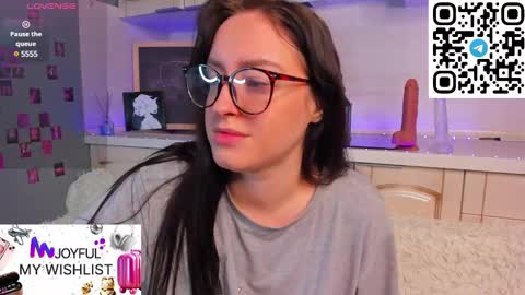 Snapshot of kruela_eva chatting on 01-23-25, 11:36 Kruela GTM3Tue Wed Thu Fri Sun 0400 am-1030pm online show from 01-23-25, 11:36