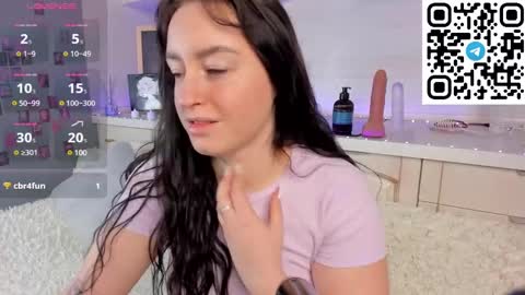 Snapshot of kruela_eva chatting on 02-03-25, 11:47 Kruela GTM3Tue Wed Thu Fri Sun 0400 am-1030pm online show from 02-03-25, 11:47