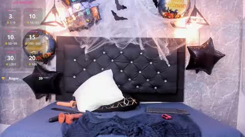 Snapshot of krystal_taylor23 chatting on 10-28-25, 02:20 Kystal Taylor online show from 10-28-25, 02:20