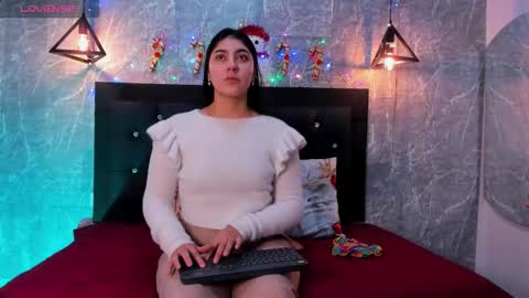 Kystal Taylor online show from 12-17-25, 11:27