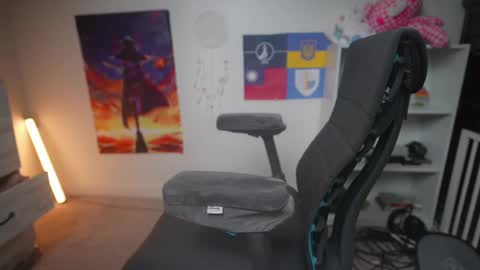 Krystal Syx online show from 03-03-25, 11:14