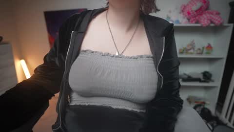 Krystal Syx online show from 03-05-25, 02:36