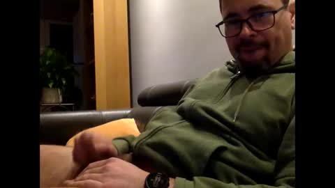 krzysztof1977 online show from 12-23-24, 10:55