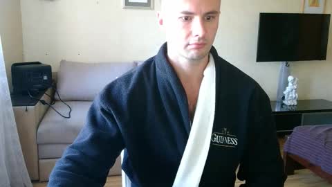 Snapshot of ksanderua chatting on 10-15-25, 08:03 ksanderua online show from 10-15-25, 08:03